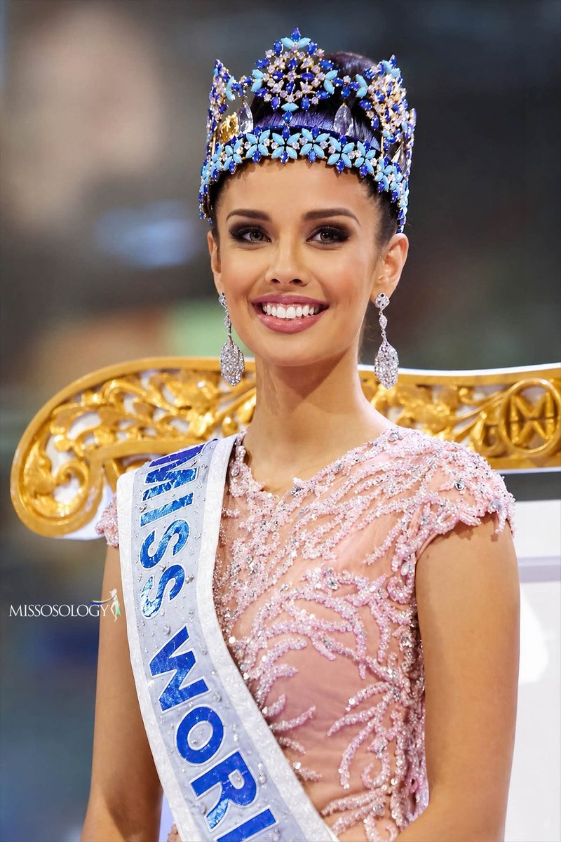 Dainsleif_10's tweet photo. Three Filipina Queens who won an International crown in Indonesia. Terima kasih. 🇮🇩🙏
🔹Margarette Briton - Miss Interglobal 2026
🔹Shane Tormes - Miss Global 2022
🔹Megan Young - Miss World 2013
#MissInterglobal #MissWorld #MargaBriton #MeganYoung #ShaneTormes https://t.co/gm0ka2Gzhs