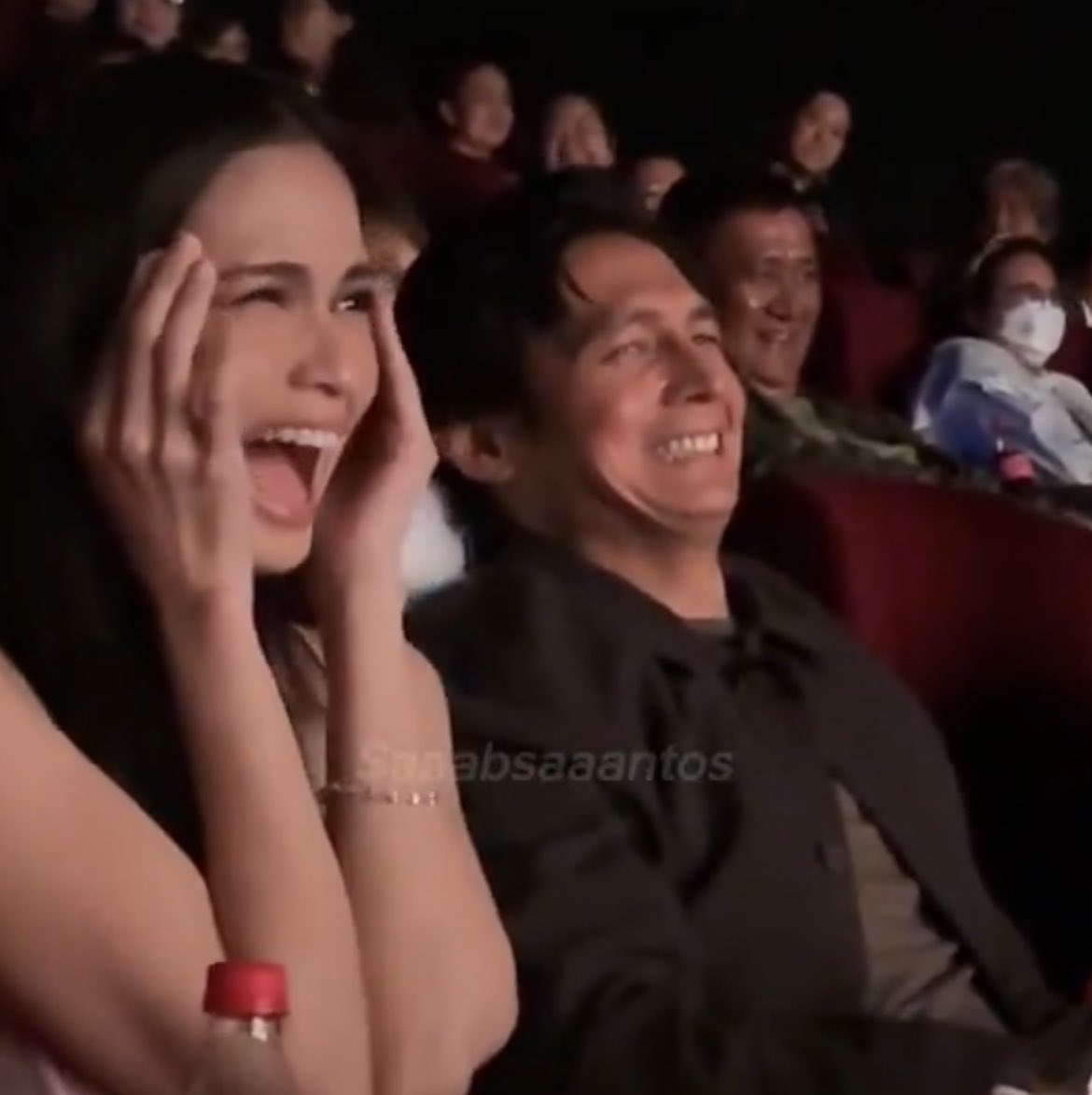 brie_seissss's tweet photo. na para bang wala silang kaalam alam sa mga nangyayari HAHAHAHHAHAHAHA

RHENSEPH AEZEKE FOREVER
#MHIAMBTheFinaleScreening https://t.co/hXNT1U0VdM