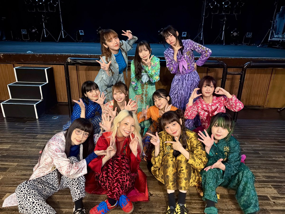 GANG_PARADE's tweet photo. 𝙂𝘼𝙉���� 𝙋𝘼𝙍𝘼𝘿𝙀 𝙎𝙊 𝙇𝙊𝙉𝙂 𝙏𝙊𝙐𝙍
ツアー21公演目 名古屋ありがとうございました🔥🔥🔥

MOVIE @gntk_81

ラストツアー中盤戦最後の公演でした
来週からはいよいよ後半戦。
9/5(土)広島VANQUISHにてお待ちにてます!!

何卒!!

#ギャンパレSOLONGツアー #ギャンパレひろめて https://t.co/j1esNNooSv