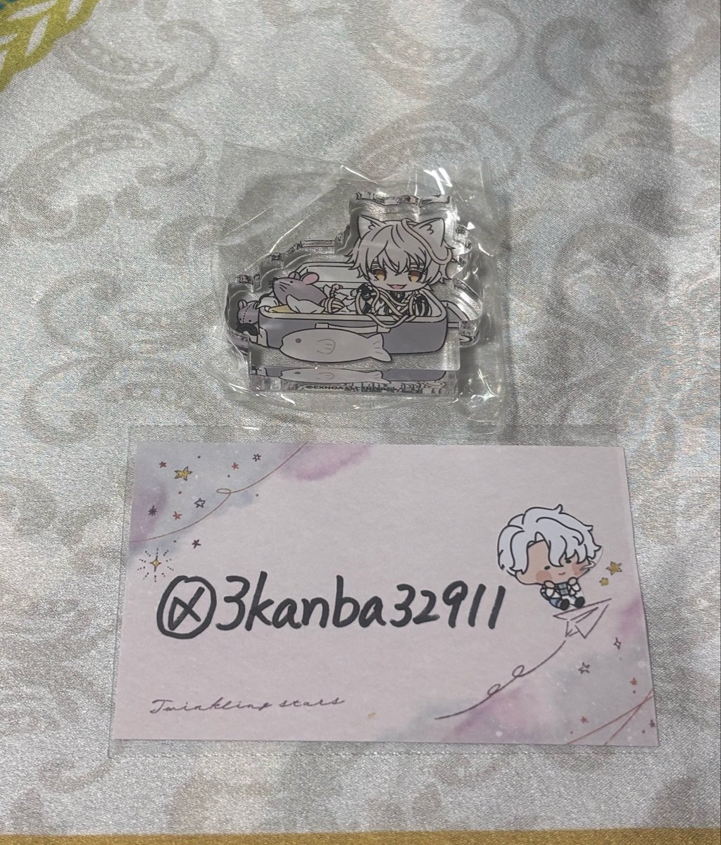 3kanba32911's tweet photo. @matomato61 まと様
初めまして、こんばんは、
お声掛けいただきましてありがとうございます。
ぜひ当方のアクリルブロック鶴丸国永とまと様がお持ちのアクリルスタンド雲生の交換をお願いいたします。
確認のため画像を添付しますので、ご確認ください。💖 https://t.co/UdFCv3d3gw