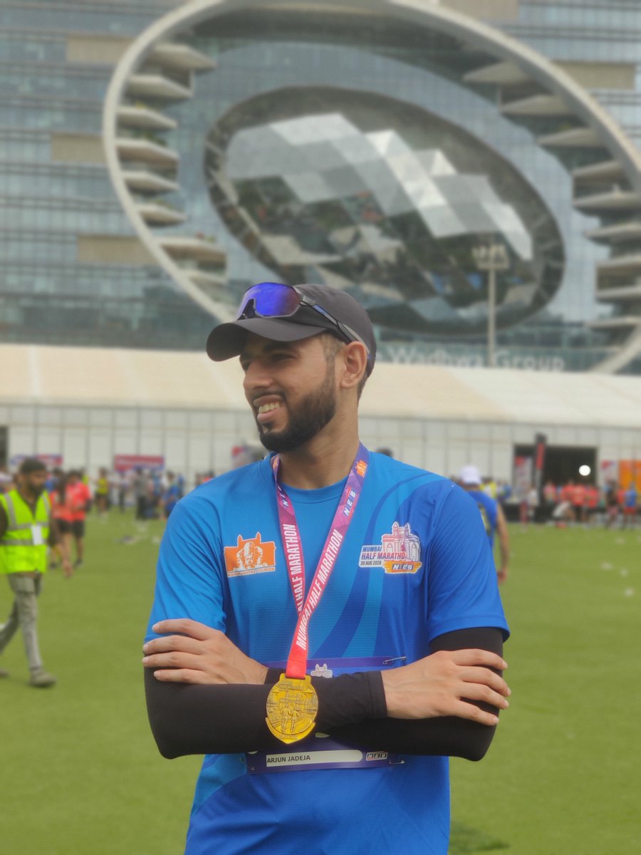thearjunjadeja's tweet photo. It's PB day!
#MumbaiMonsoonHalfMarathon #BKC https://t.co/qr6zYW3nxO
