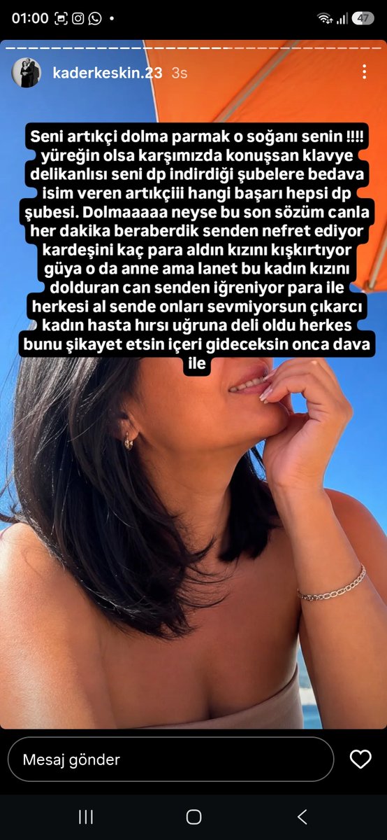 fenomenrea79809's tweet photo. Ortalık alev aldı! Bizim köyün delisi hesabı kapatılınca pes etmiyor  yardımcılarının ve çalışanlarının hesaplarına çöküp kendini göstermeye devam ediyor. Paylaşılan yazılar bariz D.P'ye ait, Kader’i ve çalışanlarını maşa yapıp arkalarından S. A’na sadırıyor. https://t.co/D6M28DZ6m2