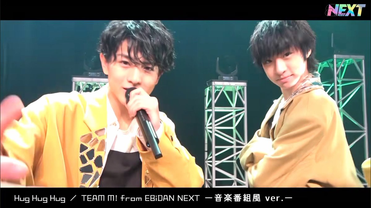 dozi__05's tweet photo. hug hug hugの何が良かったかって、当時は年齢的にかわいいに振り切れずどこか大人びた表情をしてたハルが、超特急に入ってから荒波に揉まれ、兄たち（特にリョウガさんとシューヤ）に『かわいいねえ』を言われ続けた結果、今ではちゃんとかわいいに全振りして歌って踊れるようになってたところです https://t.co/Qwecc9uHtZ
