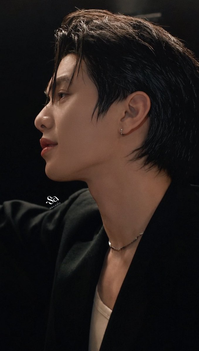 Saaaala_z's tweet photo. This look hits differently
every angle is stunning✨
 #williamjkp https://t.co/e010C9hchL