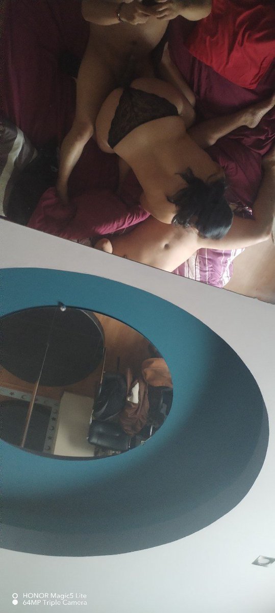 belen_6972's tweet photo. Mujer que diga que no le gusta estar con dos vergas o esposo que lo niegue esta mintiendo de muestra un botón somos David y Melany del sur de quito https://t.co/3LkDqhdpyS
