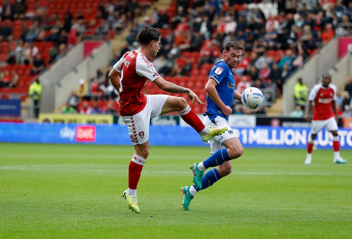 paulm_davis's tweet photo. 'Has gone from very good to excellent to exceptional.'

Two 9s as the Millers triumph at NYS.

Player ratings and match stats from Rotherham United 2 Chesterfield 1.

https://t.co/3aj2Pw2c8b https://t.co/jk20Ub4EO3