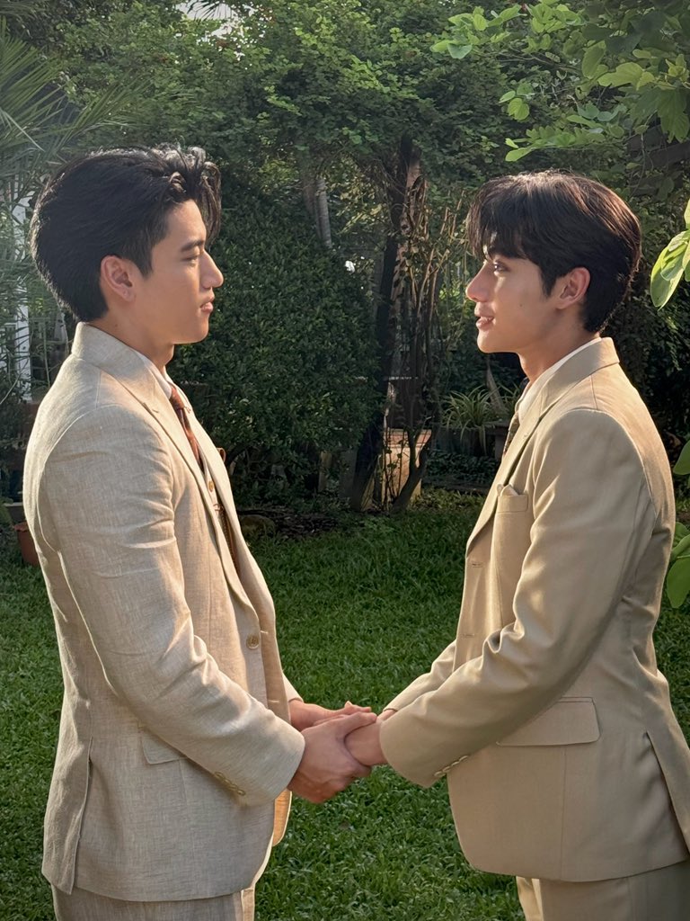 Ongsafanclub_'s tweet photo. IG : ongsacelcius update 🦌

✨✨✨

— #ongsacelcius #อรุณรุ่ง
#InnOngsa #อินองศา https://t.co/zyL5k9ausa