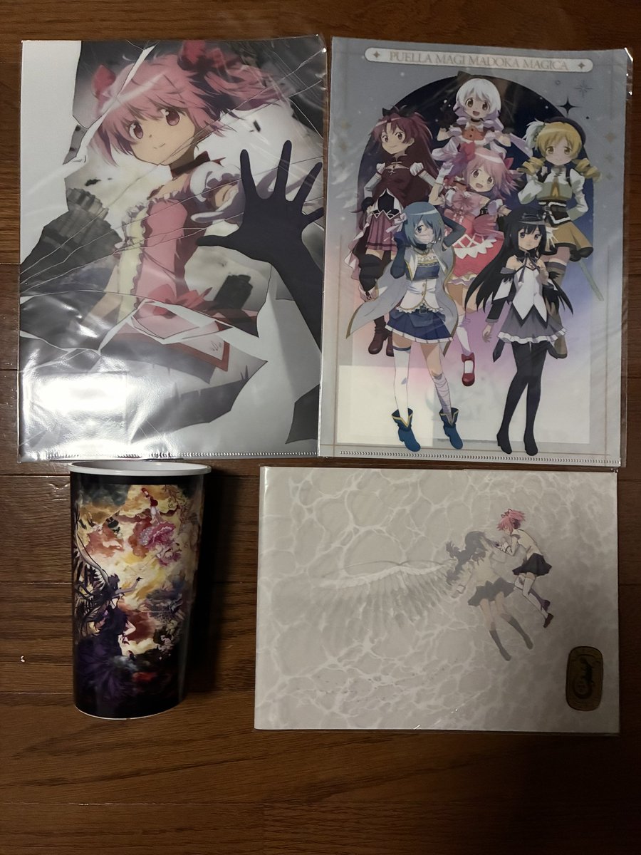 manjyu_Gamer's tweet photo. まどマギ見てきました
アクスタは売り切れてて涙 https://t.co/HXZRicHz7L