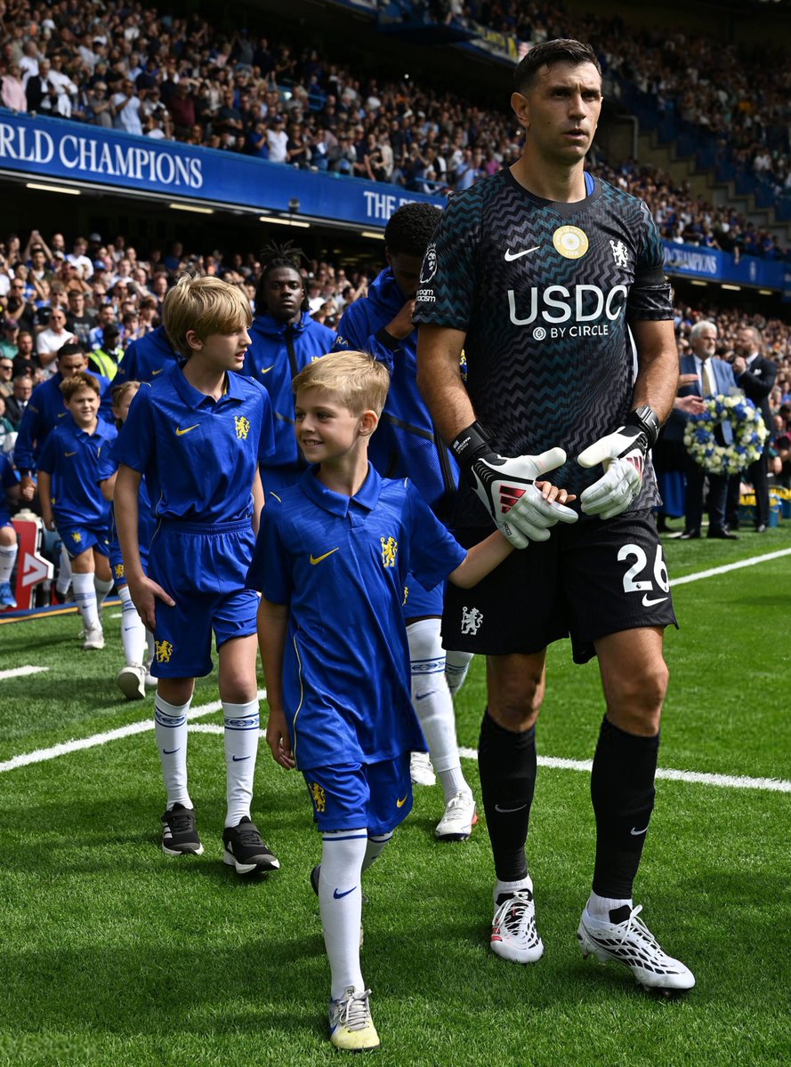 ChelseaInPhotos's tweet photo. Emiliano Martinez 💙 https://t.co/VQtW5OVFbQ
