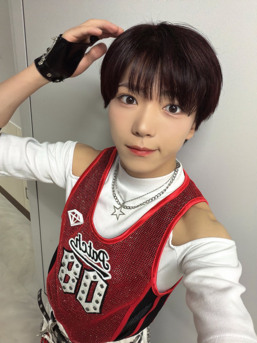 patch_paragon's tweet photo. #パラゴンダイナー 千葉ありがとうございました🩷

今日も大盛り上がりで幸せでした🍔

髪切って染めた〜〜❣️どう？❤️‍🔥 https://t.co/sFzjQvNxdb