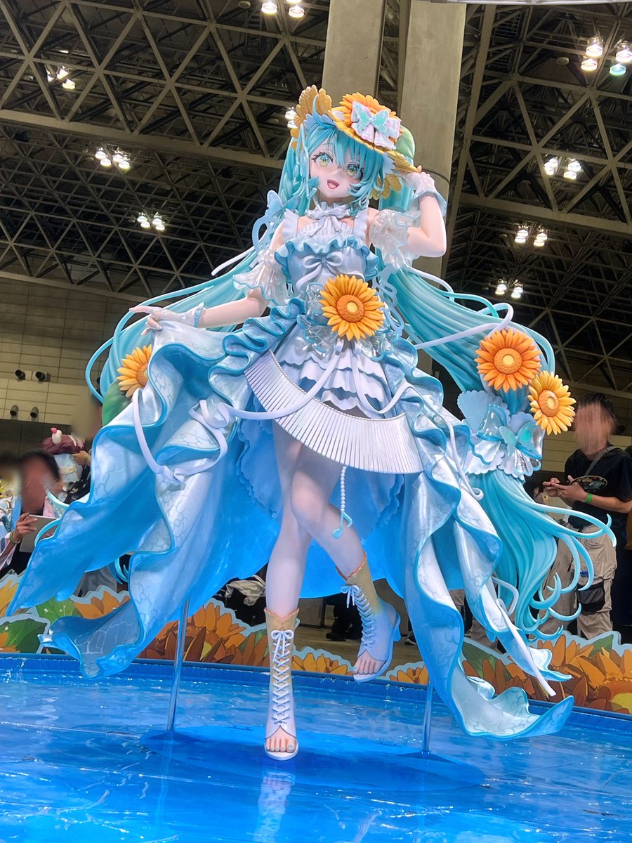 _JK_desu_'s tweet photo. AmazingDolceをやっと生で聴けた感動よ。

また次のミライで🌻

#マジカルミライ2026
#初音ミク https://t.co/hljKN0UZdx