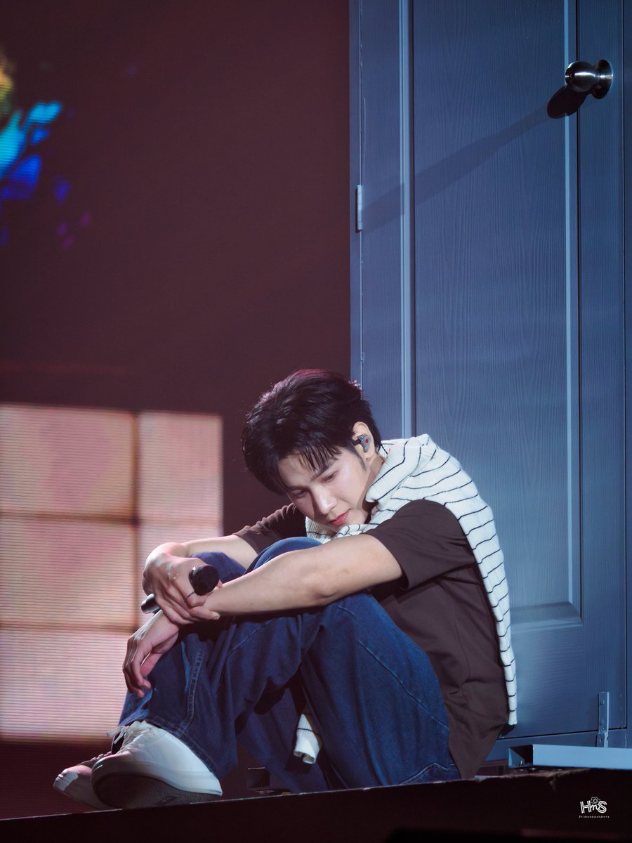 __hideandseek's tweet photo. ซึมมม เมะยูกม๋าซึมมั่ก 🥺🐶🫳🏻

#SOTUS10thYearConcertD2 https://t.co/8oZmHvrx7K