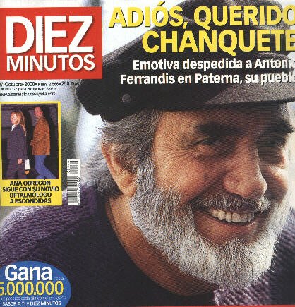 Dcevampiro's tweet photo. #VeranoAzul fue la primera experiencia con la muerte en la ficción para niños, en el capítulo 17 (fueron 18) muere Chanquete, el marino sabio y amigo del pueblo, cuando el actor realmente murió hubo días de duelo. https://t.co/ZI9Y7FjC3p