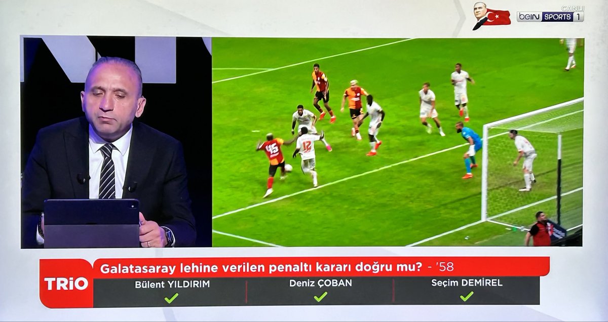 derdimyokgs's tweet photo. @12numaraorg Trio; Galatasaray’a verilen penaltı kararı doğru.

Trio; Göztepe’nin penaltı beklediği pozisyonda devam kararı doğru https://t.co/BVIOwd0fCR