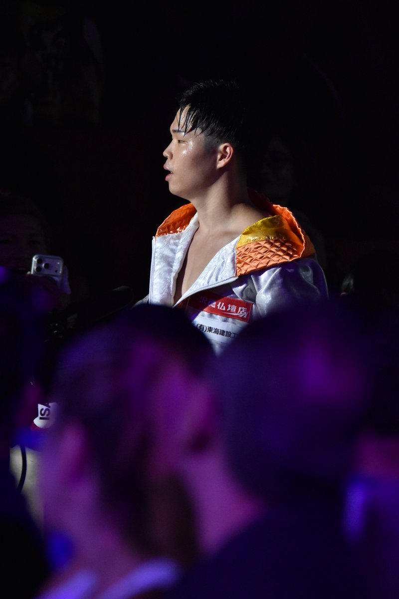 kosuke45t's tweet photo. 8/30 Krush.191
Krushフェザー級トーナメント準決勝
橋本雷汰(@7ra__ta5 )
1R 1分13秒 KO
#7ra__ta5 #krush191 #雷獣 https://t.co/lM7U8PEYFr