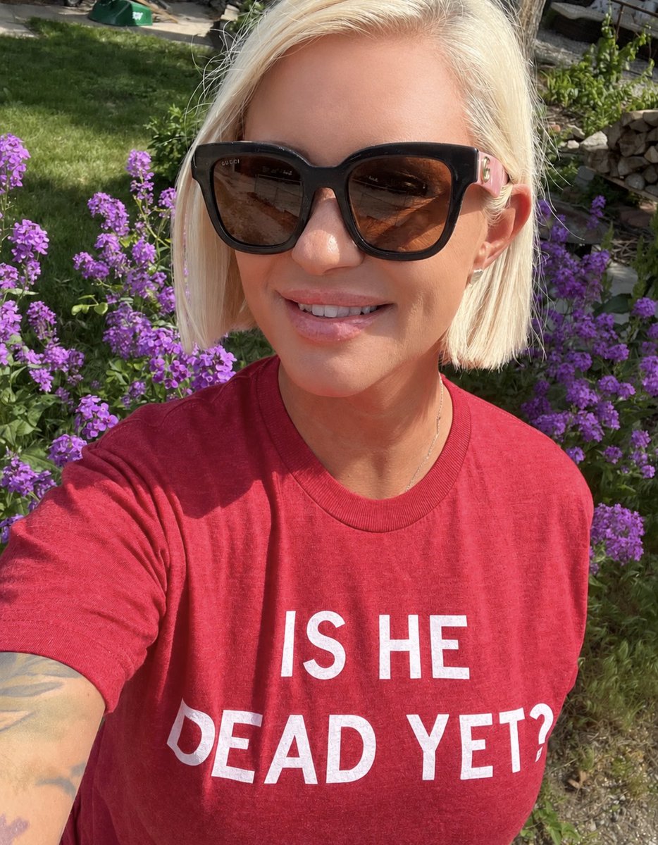 JamieBonkiewicz's tweet photo. Happy Sunday!☀️ https://t.co/OTmqwnbbfG