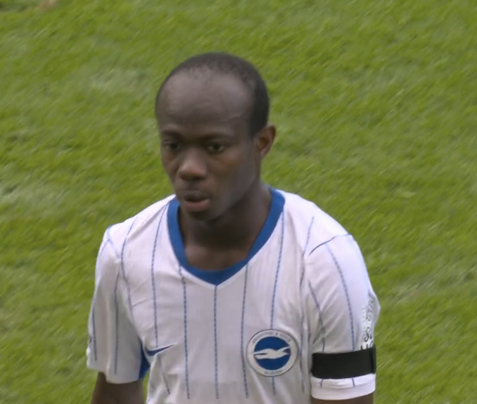TouchlineX's tweet photo. 📸 - Chelsea looked on fire in the first half but 20 year old Malick Yalcouyé from Mali has restored hope for the Brighton fans! 🇲🇱💫 https://t.co/ZcVBPBORqD
