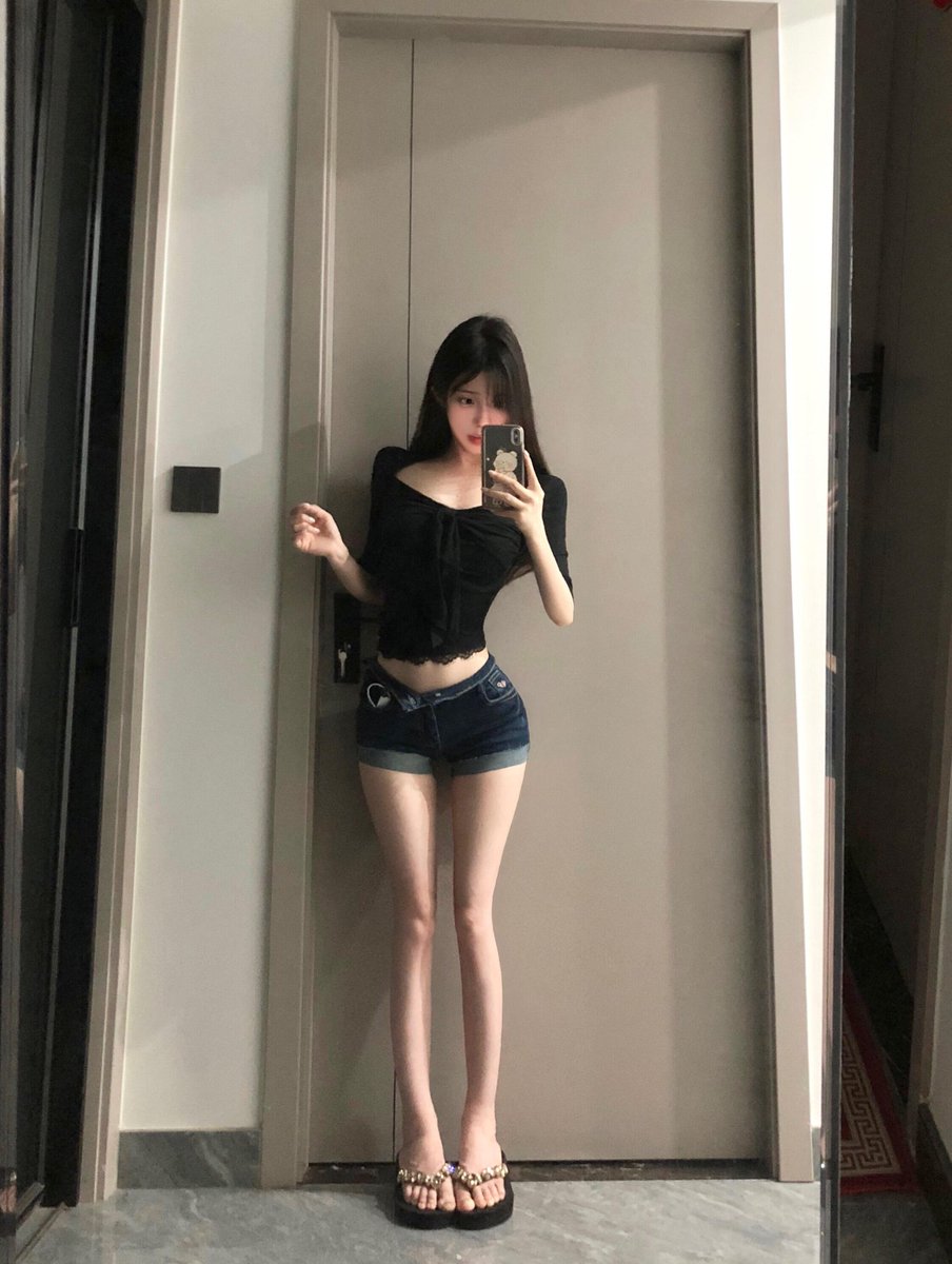 samzoj119028's tweet photo. 我真的不要🚪 

  真的给b看 不信你试试 

是粉哒看完不许瞎说🥲 https://t.co/VDxILhFi0G