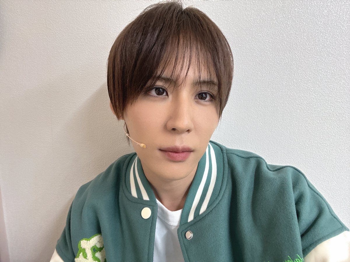 official_yuta14's tweet photo. ミュージカルレビュー
『TARKIE』東京千秋楽ありがとうございました！
次は大阪よろしくお願いします！
待っててねぇ〜！ https://t.co/n1KsFzrlPk