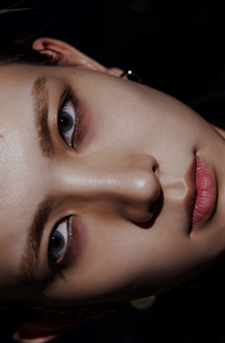 hs_evanie's tweet photo. His fierce eyes. https://t.co/6JG3HDAJVu