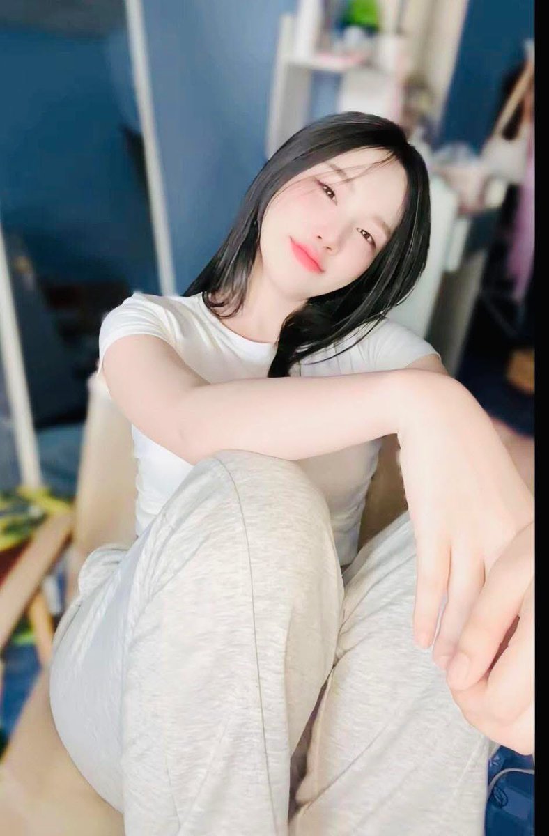 DonaldA3392's tweet photo. 🫐"ตอนแรกก็ไม่เชื่อ จนกระทั่งลองใช้เอง... ไอเทมลับที่บิวตี้บล็อกเกอร์เกาหลีโหวตให้เป็น💢💞!!!!

มีเพื่อนค่ะ หญิง 2 ชาย 1  ♋️

🚗   https://t.co/neAbQuFlAu
เพิ่งเพื่อน600/1✅
🆔    @428vwnmb

#รับงานอุดรธานี 
รับงานอุดร 💗1
#อุดร https://t.co/CpM8YA4QUt