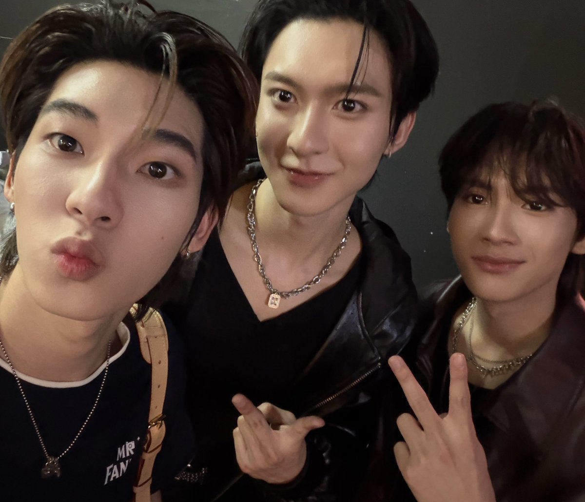 imkaimo's tweet photo. TEETEE WITH RYUJIN AND PATJI MY BABIES https://t.co/TKEyAZRRhw