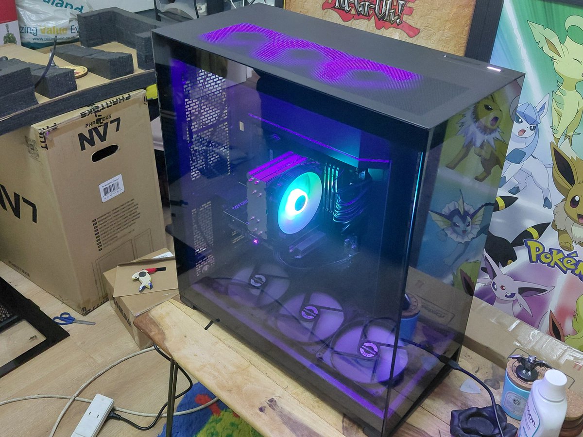 TheCakOne's tweet photo. So after 15 years, my PSU was failing, so naturally bought a new case too 😂 everything installed in the #NV7 and definitely room for more RGB! https://t.co/5aquKpBEIj