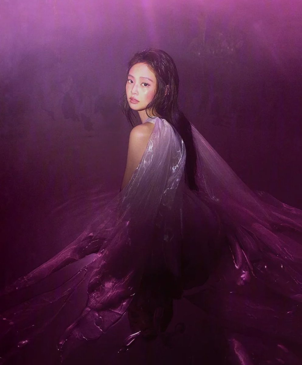 Blinkvdedline's tweet photo. Worldwide Apple Music Song Chart  

#59 (+88) FALLEN ANGEL *NEW PEAK*
#85 (+153) HEAVEN *NEW PEAK*

Worldwide Apple Music Album Chart 

#14 (+4) #JENNIE - FALLEN ANGEL EP https://t.co/fn6BD94Uzo