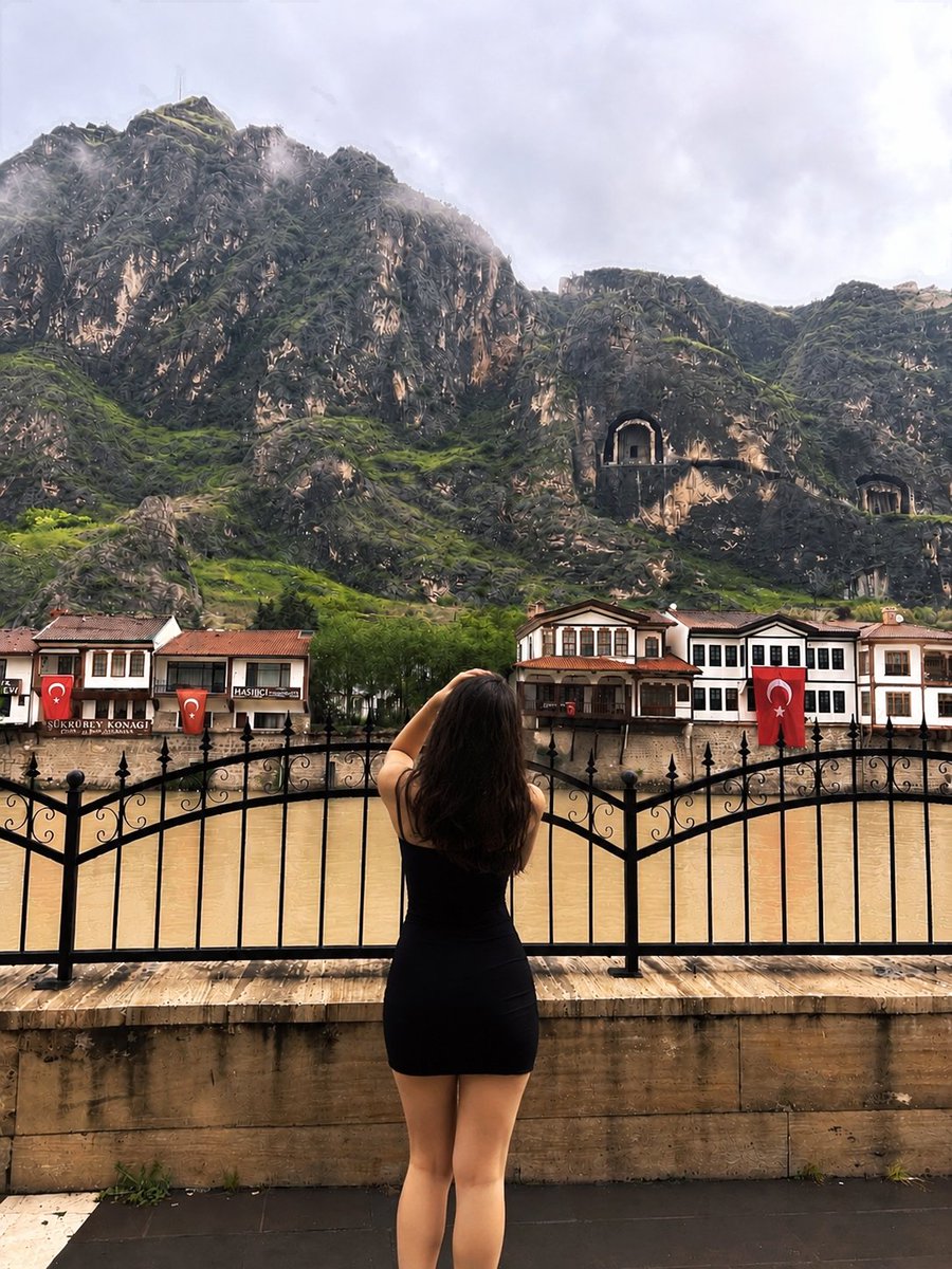 cupiddir's tweet photo. #Amasya Zafer bayramı kutlu olsun 🇹🇷🇹🇷🇹🇷🥳🥳 https://t.co/8lwtroHqzD