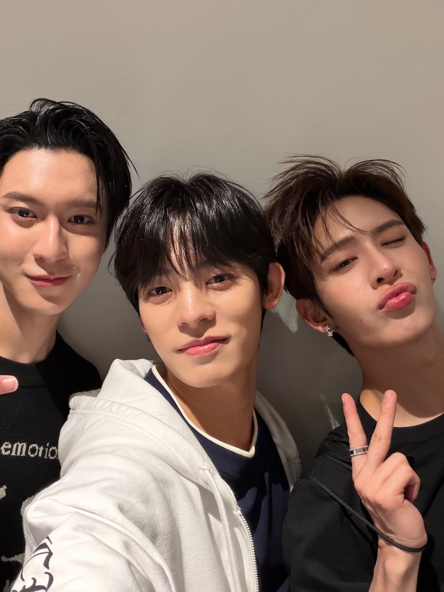 porsuppakarn's tweet photo. เป็นกำลังใจให้ทุกคนเลยน้าาา

MR FANBOY CHAPTER 1

#MrFanboyEP1 https://t.co/ggSQO3ICGo