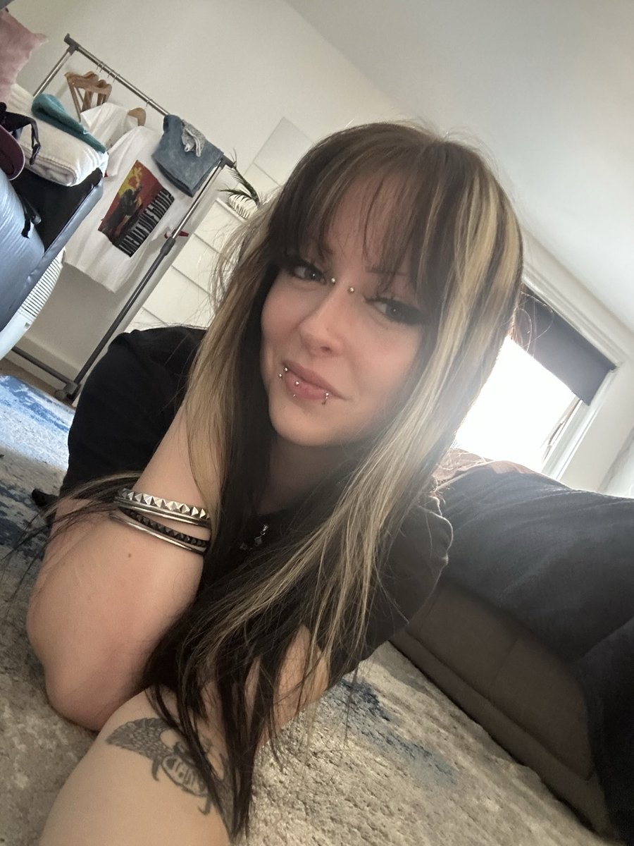 liasworldx's tweet photo. as i’ve always said, relapse is inevitable <3 https://t.co/3kzNFDPneD