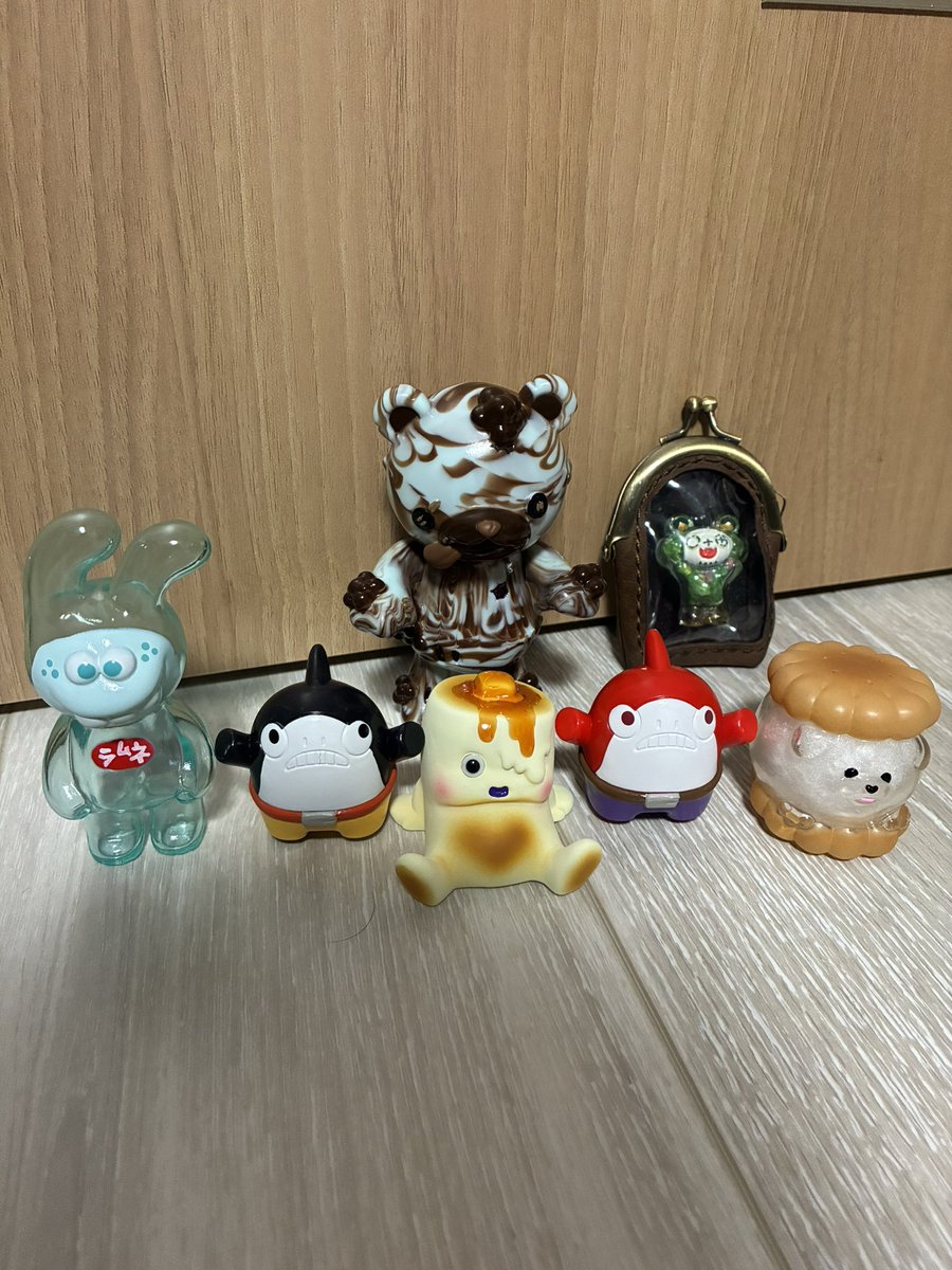 maakun_0807's tweet photo. 2回目のシカフェス 参戦！
お目当ての子から、あっ！と驚く子まで、とてもたくさんの仲間をお出迎えできました🥰
クリエイターのみなさん、幸せの時間をありがとうございました✨

#シカフェス 
#ソフビ https://t.co/crwuAD4kJv