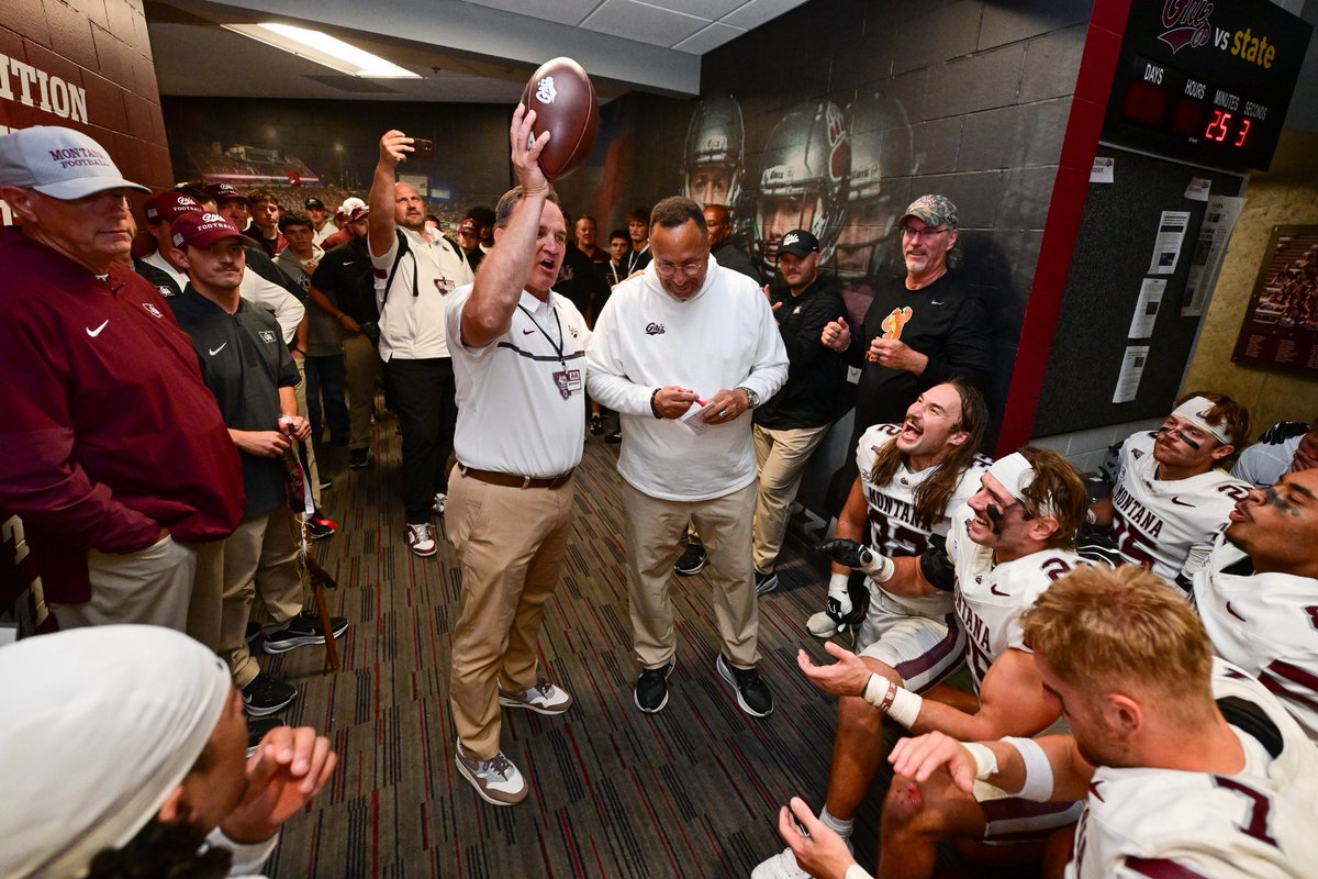 MontanaGrizFB's tweet photo. Special game ball delivery for @Coachbk_griz 🏈

One down, many more to go! 👏

#GoGriz x #TheFamilyYouChoose https://t.co/4VeFgpiiKK