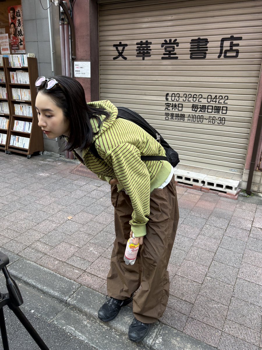 brokenbase23238's tweet photo. 抹茶みたいなジップフーディー🍵 https://t.co/TlW1zEldQy