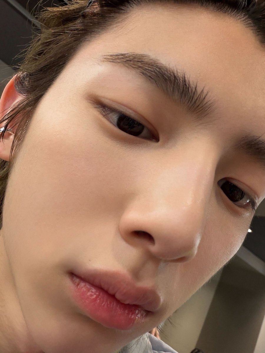 luv_jh13's tweet photo. 이목구비 역시♡ 두부가 아니여 ...👀 https://t.co/zi4d6RtruW