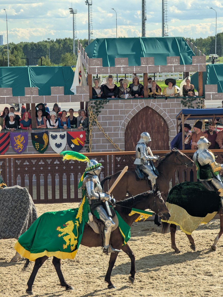 tower_keeper's tweet photo. Я настолько эскапировал за отпуск (спасибо ТСГ), что теперь не имею понятия, как вернуться в реальност�� https://t.co/D04kBiRF6B