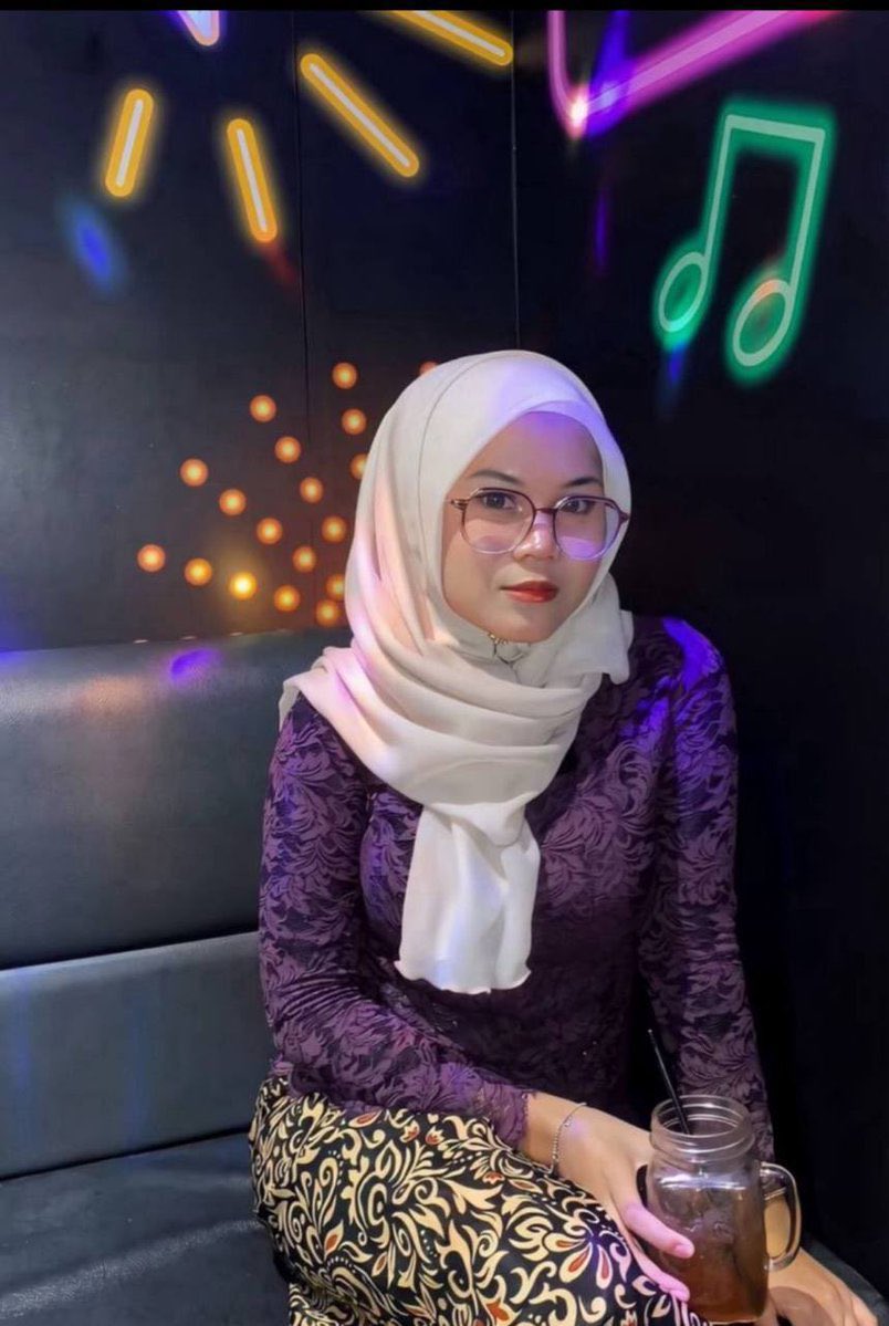 alqnex's tweet photo. tngh ramai best video #awekmelayu #awekcun #tudung #awekpadu https://t.co/Py7RBWsI1s