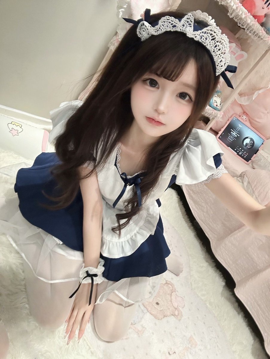 jenna41cy4's tweet photo. 继续发福    继续发福啦！      

初中生！！！初二班花小bb真粉

 谁要锐评15岁的福来了傲！

看完别打✈️..... https://t.co/vzHvKuPaCO