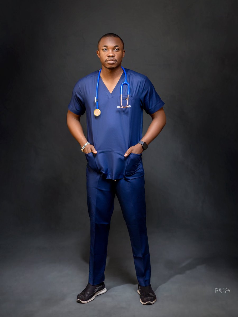 AyughaRobinson's tweet photo. First, it was: BSc Anatomy (First-Class Honours) MSc Neuroanatomy (Distinction)

Now: MBBS, University of Nigeria

Reintroducing: Dr. Nsan A. Ayugha (BSc, MSc, MBBS) 🩺🎓

Another chapter of excellence. To God be all the glory. 🙏 https://t.co/iObizLMop9