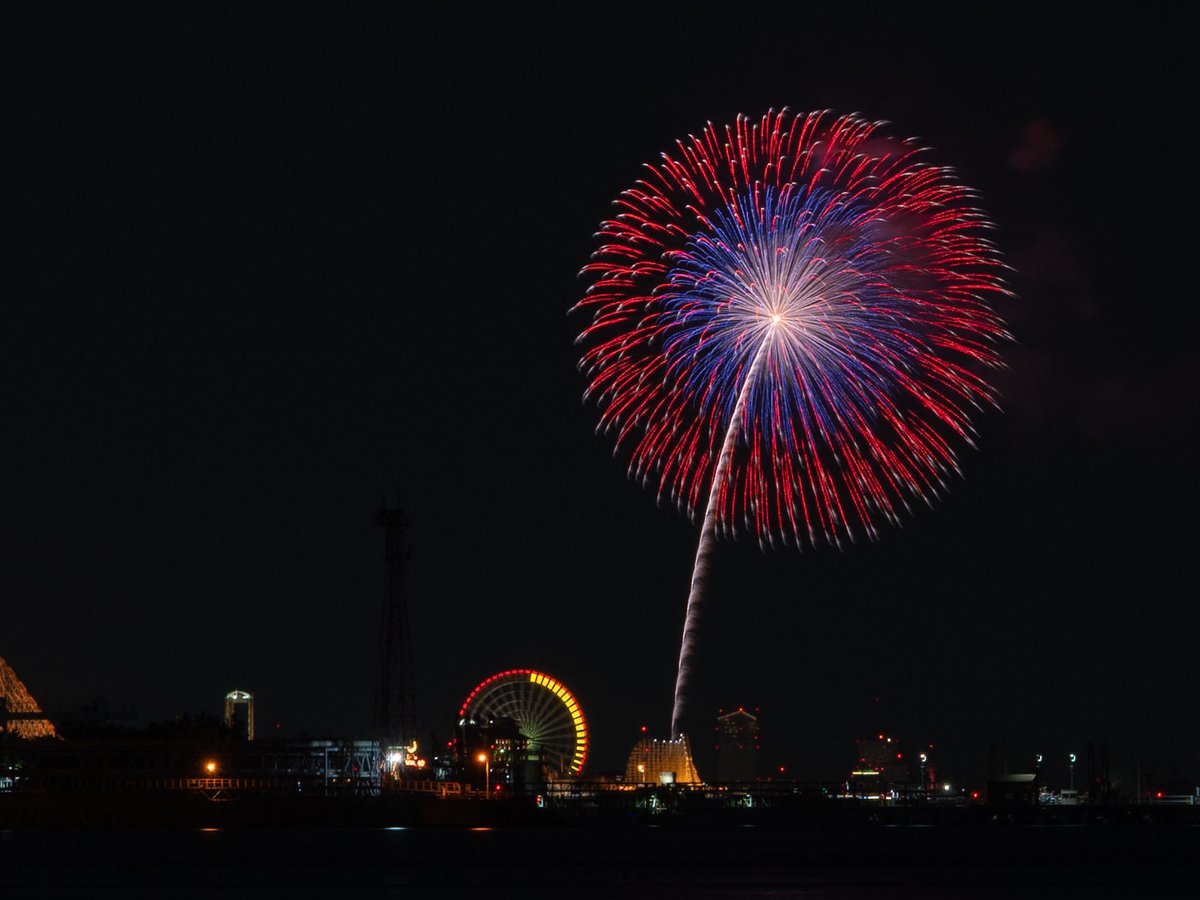 ferurin3's tweet photo. 長島温泉花火大競演

#Nikon
#長島スパーランド
#花火
#写真好きな人と繋がりたい
#私とニコンで見た世界 https://t.co/X9aQhI7yAT