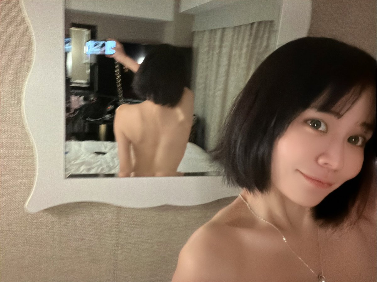 _yu_8_8 tweet picture