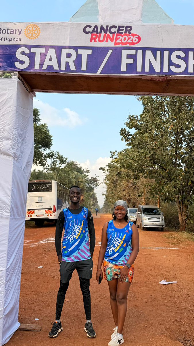 GOVERNORPAULUG1's tweet photo. We ran for a common cause.
#cancerrun
#jinjacity
#rotaractclubofjinja https://t.co/Hyx3sJPVd2