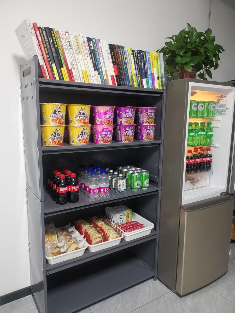 MyHomeoigPage's tweet photo. Just restocked our all-time favorite iced coffee and instant noodles for your late-night snack runs—stop by now to grab your go-to picks before they’re gone!， https://t.co/sxBwD5JOGO