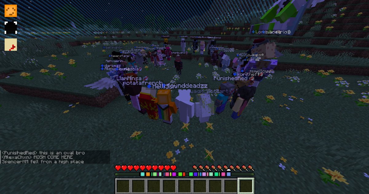 founddeadz's tweet photo. #CitadelSMP opening! :))

i already fucking died to a creeper thats gotta be the first death on the server bruh https://t.co/yM9Mc91uPr