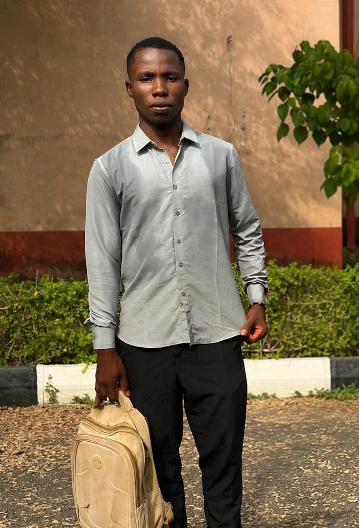 SplashMilli's tweet photo. Semester officially closed. 🎓

From lectures, assignments and exams to UI/UX projects, tech, football, and everything in between  it was a journey of learning, pressure, mistakes and growth.

It wasn't perfect, but I’m grateful for how far I’ve come.

Next chapter begins. 🚀 https://t.co/PC56UrSGpU