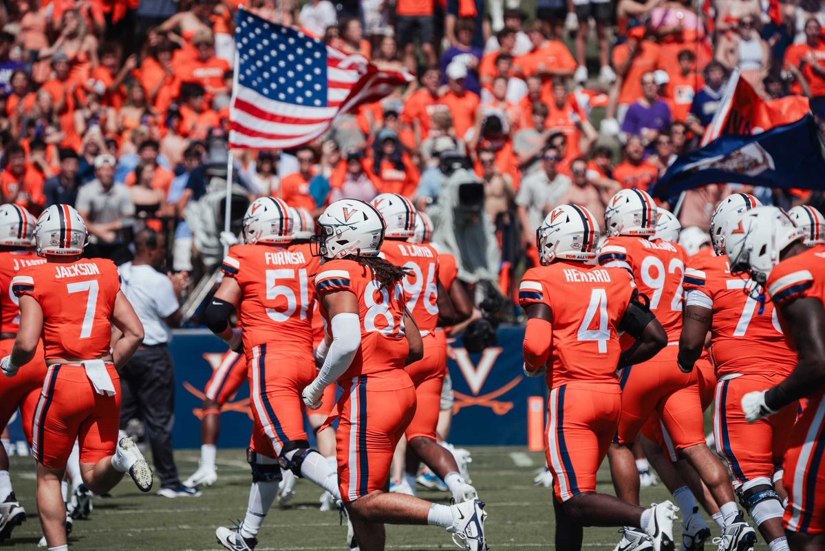 LandonR29's tweet photo. CFB Week 0 card🏈⚔️

JVST +7.5 (-124)PX

Virginia -3 (-129)PX

CFB is back, let’s start the season off right🚀

Might have some adds later today https://t.co/Kyto612usV