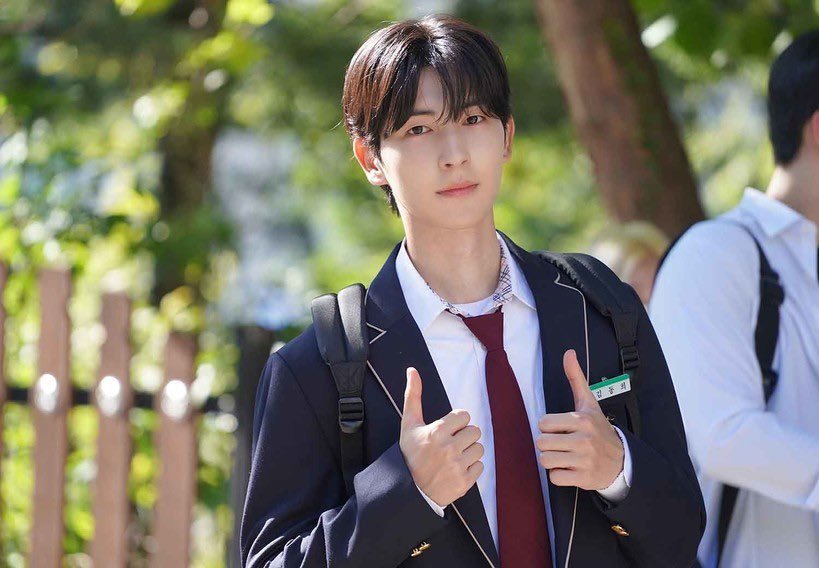heodada1's tweet photo. 즌2기원 쌍따봉👍👍 https://t.co/vtOWrLDPtt