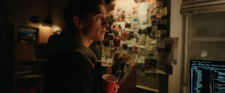 spideysome's tweet photo. flowers boy https://t.co/dNVcpytSqW