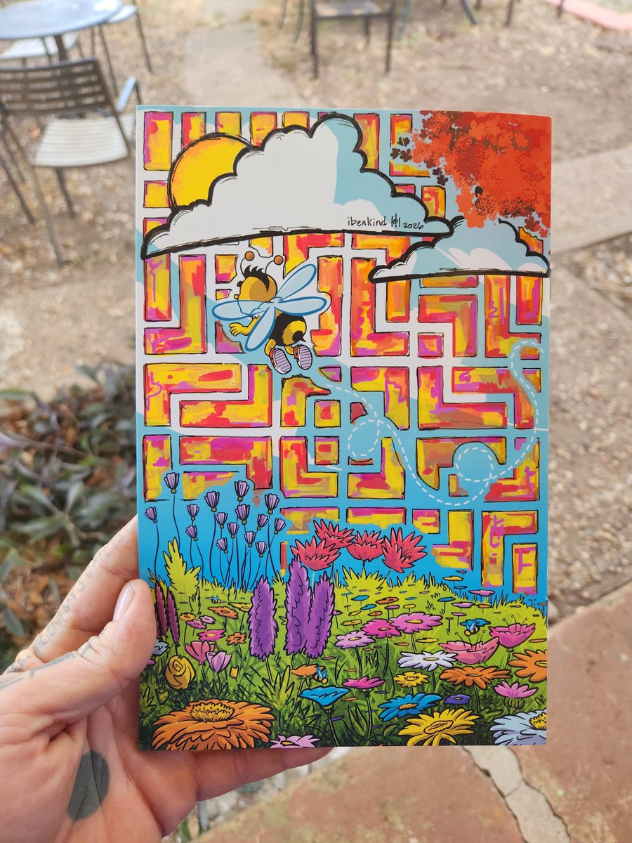 iBenKind's tweet photo. Tomorrow VeeFriends Community Raid Train #14 !!!  20+ sellers and live shows from 9:30 a.m.–9:30 p.m. ET.

AND if we sell out the 30 art prints? A special buyers giveaway! A one of a kind remark (back cover) on VeeFriends Comic #8 by yours truly 🫶 @JakeBreaksLive @Dano5onit https://t.co/1X2CaVp4hK
