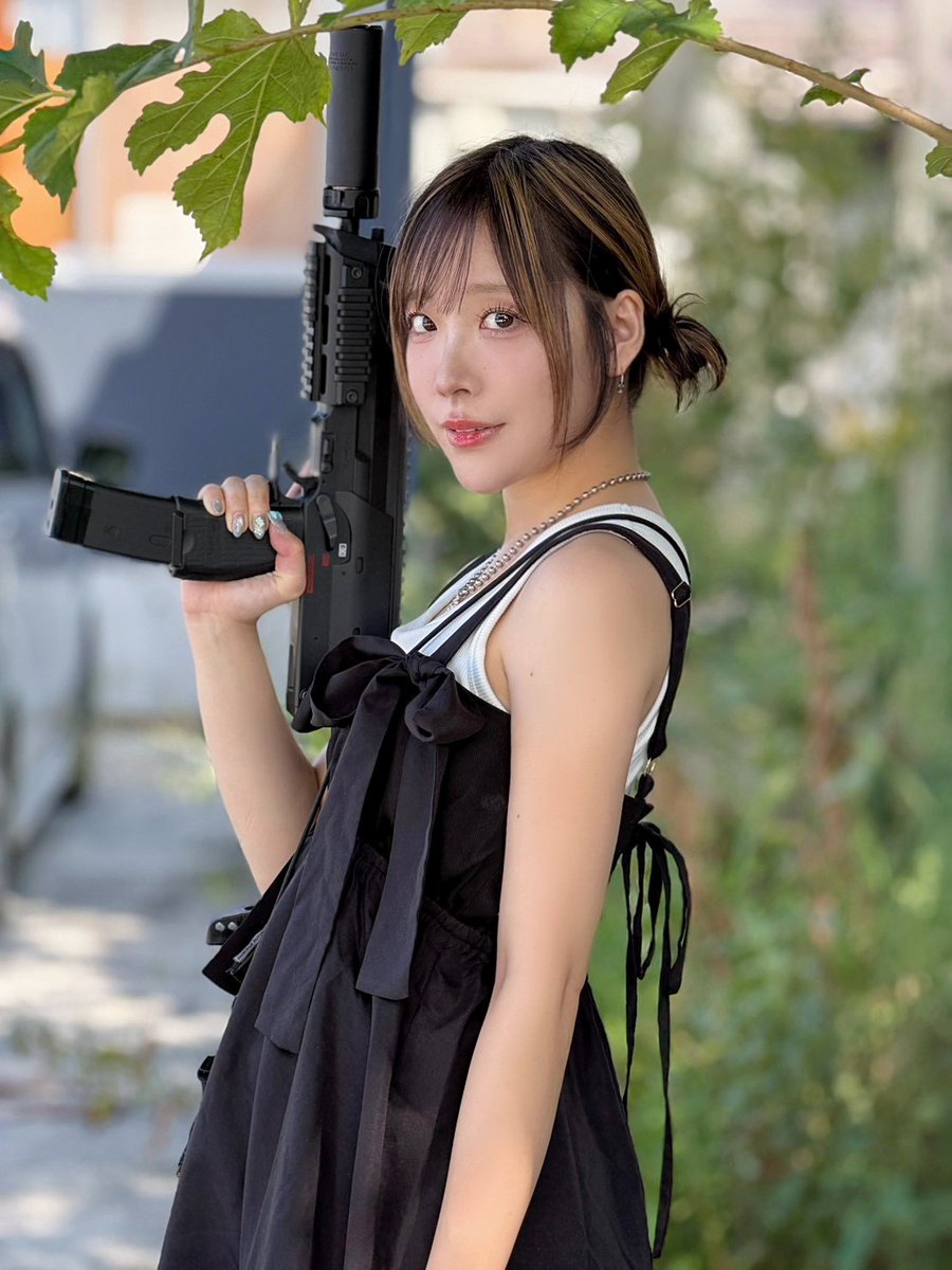 ritu_1124's tweet photo. 敷地内の警備withMP7🔫🚨

ヨシ、今日も異常なし。 https://t.co/C5XxQLKSM1